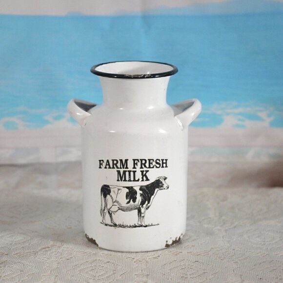 Enamelware Rustic Farm Fresh Milk Can and New Dove Intensive-Cream - Picture 3 of 4